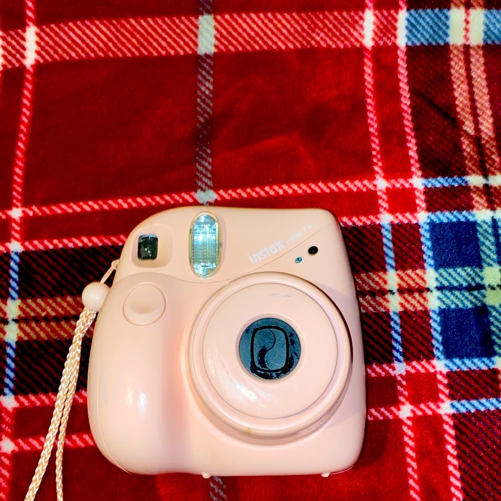 FUJIFILM insta mini 7+ pink Polaroid camera🩷
